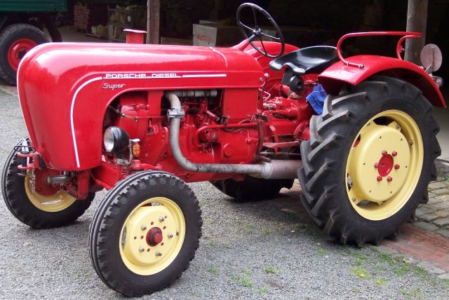 porsche_traktor