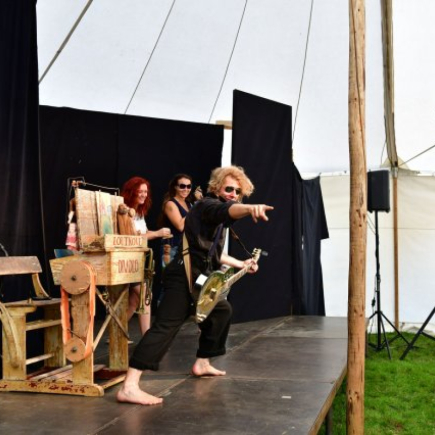 Ohrobecký divadelní festival