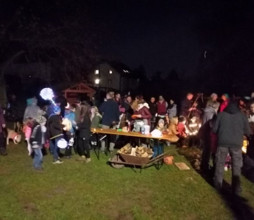 Halloween - lampionový průvod