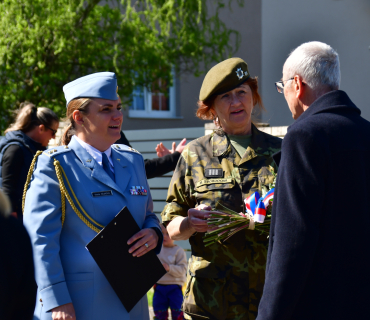 Pietní akt u pomníku amerického letce