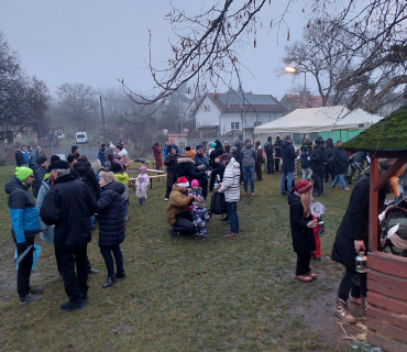 Setkání u vánočního stromu 22.12.2025