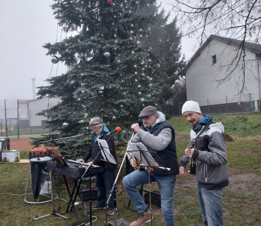 Setkání u vánočního stromu 22.12.2025