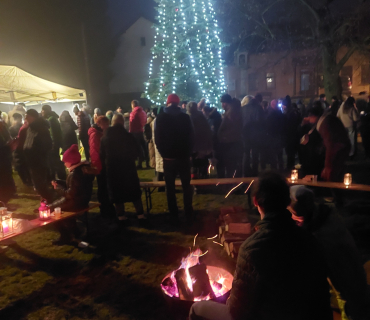Setkání u vánočního stromu 22.12.2025