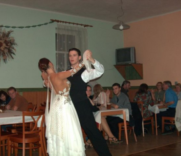 Taneční zábava